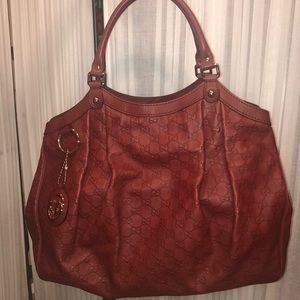 RED GUCCI BAG